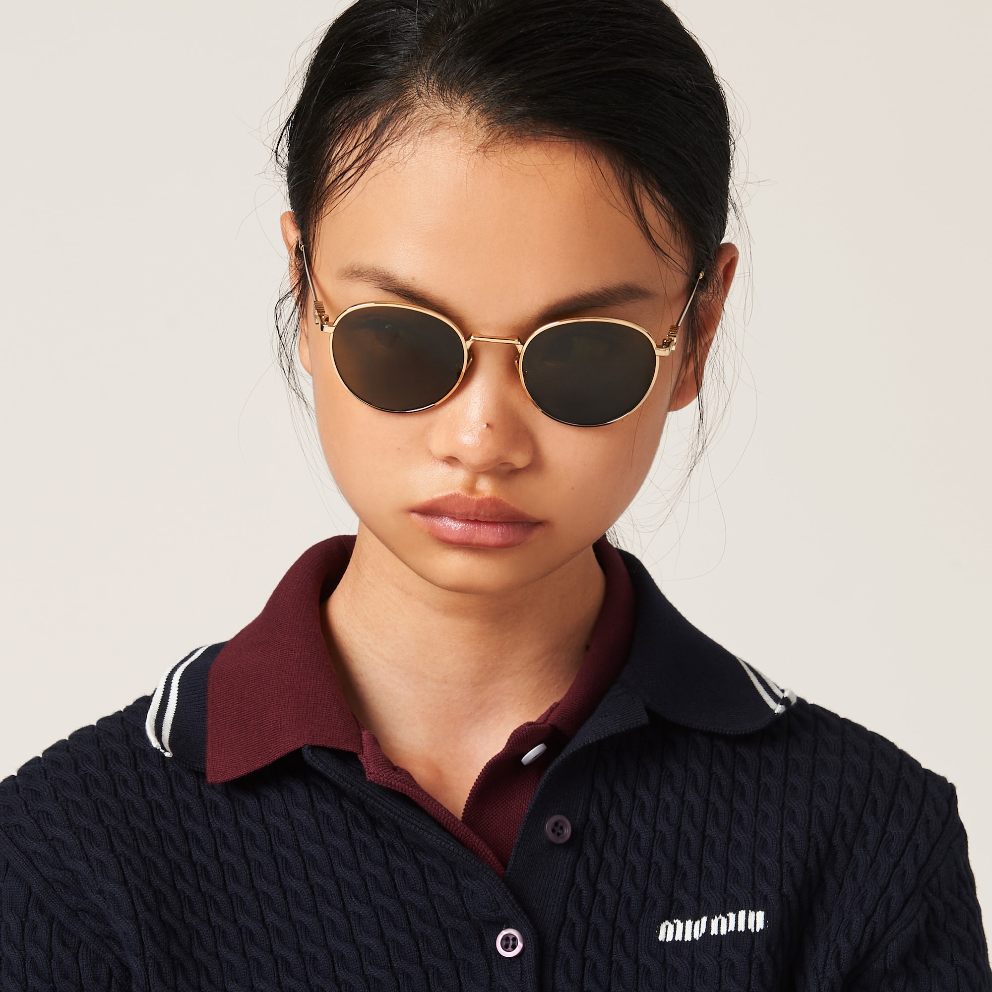 Miu Miu Logo sunglasses - Image 6
